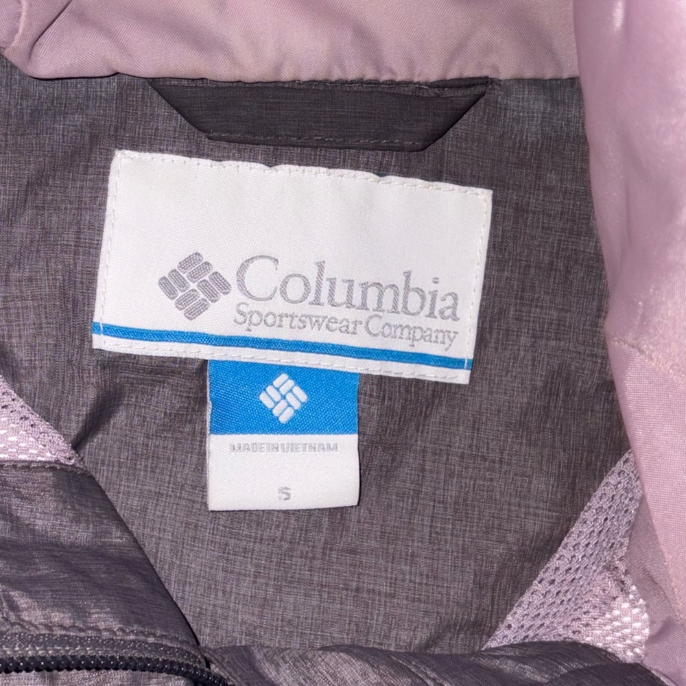 Columbia Gray and Pink Hooded Jacket - Picture 5 of 8